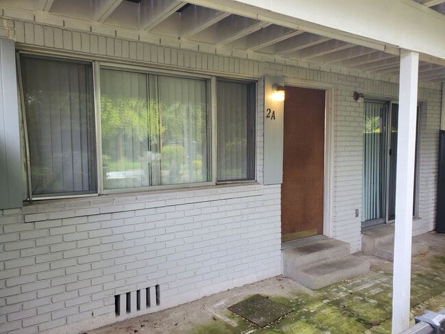 599 Coburg Rd in Eugene, OR - Building Photo - Building Photo