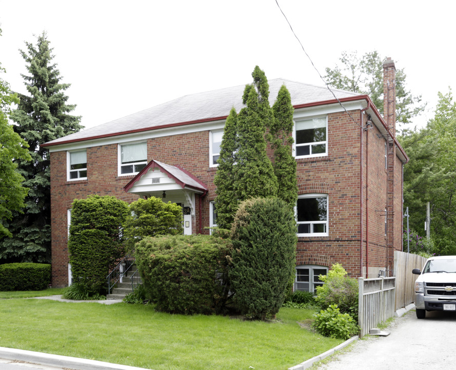 2A Shamrock Ave in Toronto, ON - Building Photo