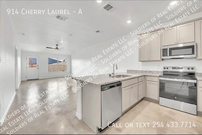 914 Cherry Laurel Ln-Unit -A in Killeen, TX - Foto de edificio - Building Photo