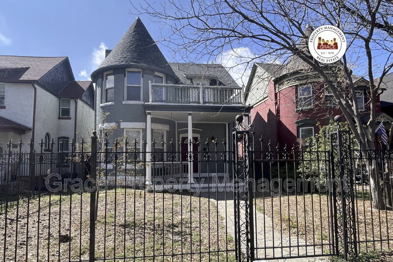 233 S Lincoln St in Denver, CO - Foto de edificio