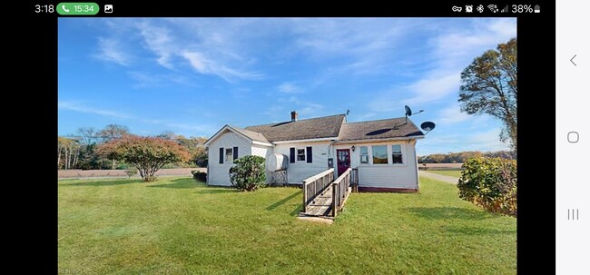 671 Flats Rd in Urbanna, VA - Building Photo - Building Photo
