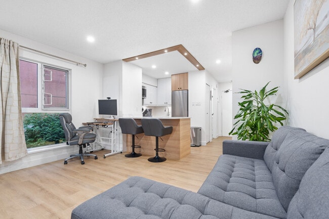 1545 E 2nd Ave, Unit SI ID1351279P