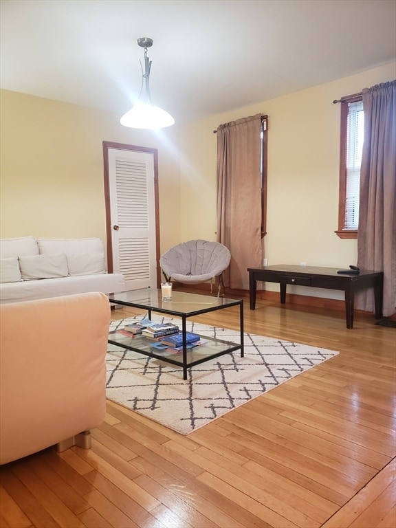 50 Temple St in Somerville, MA - Foto de edificio - Building Photo