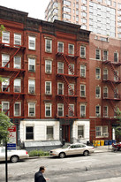 The Collective in New York, NY - Building Photo