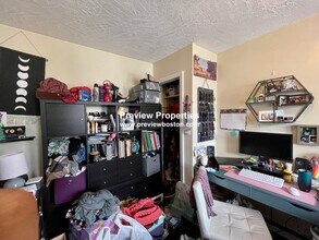 62 Brock St, Unit 2P in Boston, MA - Building Photo - Building Photo