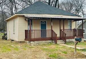 1510 Whatley St in Columbia, TN - Building Photo