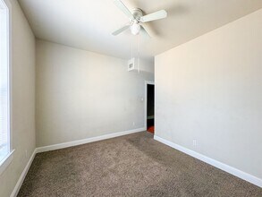 2208 Sanger Ave in Waco, TX - Foto de edificio - Building Photo