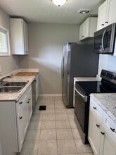 8826 Cabot Dr in Cincinnati, OH - Building Photo - Building Photo