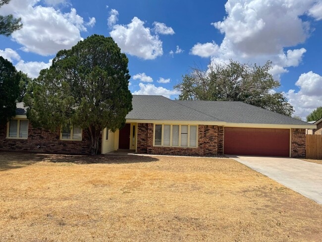 property at 3712 N County Rd W