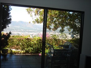 1705 Cam De Villas in Burbank, CA - Building Photo - Building Photo