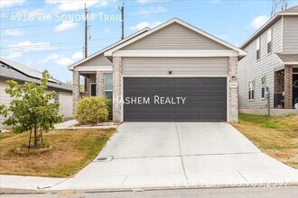 4918 Via Sonoma Trail in Converse, TX - Building Photo - Building Photo