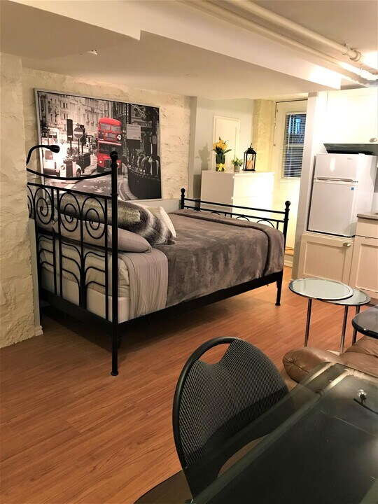 314 Frank St in Ottawa, ON - Building Photo