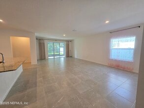 3233 Crocus Ln in Green Cove Springs, FL - Building Photo - Building Photo