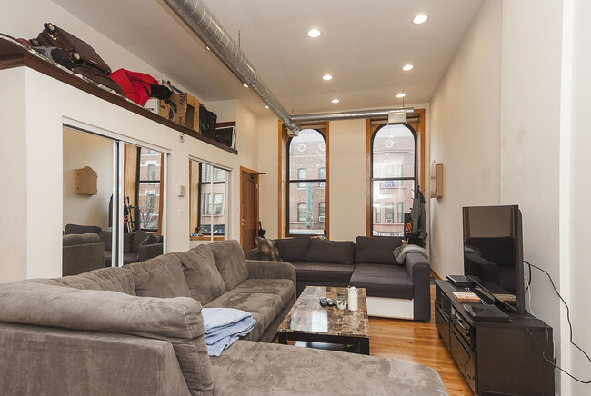 546 N Wells St in Chicago, IL - Building Photo - Building Photo