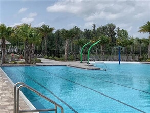 11931 Hometown Pl in Orlando, FL - Building Photo - Building Photo