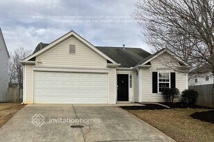 302 Meadows Ln in Canton, GA - Building Photo