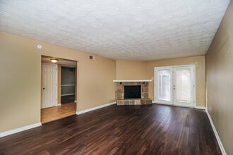 972 Pine Hollow Rd, Unit WAIT1505 in Austell, GA - Foto de edificio - Building Photo