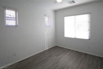 729 Calamus Palm Pl in Henderson, NV - Building Photo - Building Photo