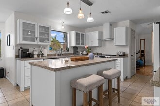 4722 Beaver Pond Dr in Brownsville, TX - Building Photo - Building Photo