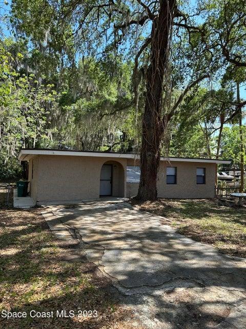 1125 Old Dixie Hwy in Titusville, FL - Building Photo