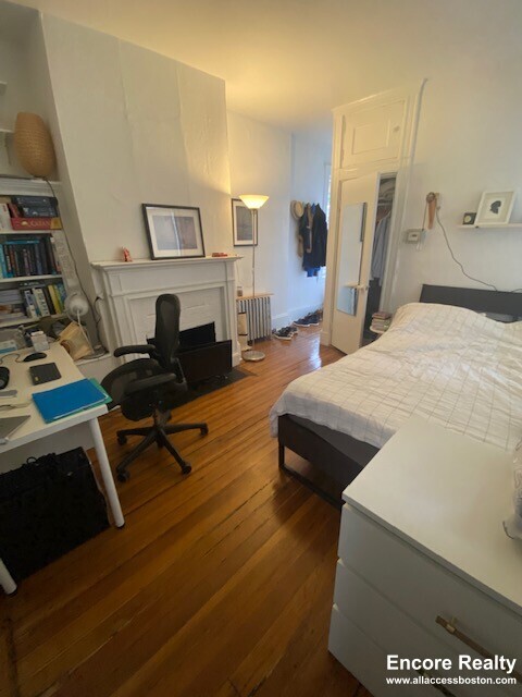 22 Garden St, Unit 20-8 in Boston, MA - Building Photo - Building Photo