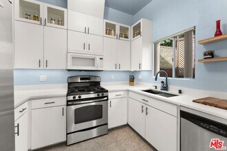 2160 Lake Shore Ave in Los Angeles, CA - Building Photo - Building Photo