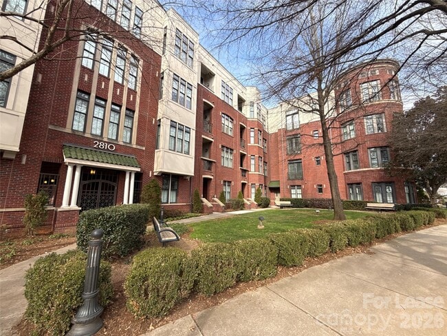 property at 2810 Selwyn Ave