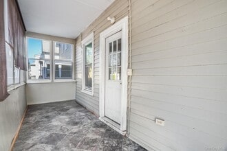 27 Orchard Pl in Poughkeepsie, NY - Building Photo - Building Photo