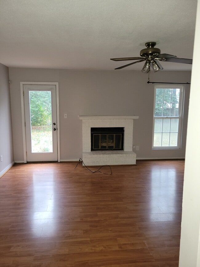 522 Sunrise Ct in North Augusta, SC - Foto de edificio - Building Photo