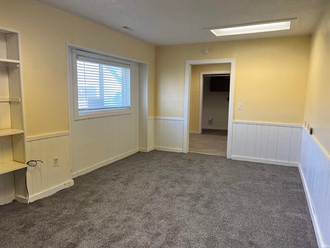 1050 Rank Pkwy in Kokomo, IN - Building Photo - Building Photo