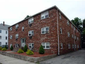 239-241 Farnham St in Lawrence, MA - Building Photo - Building Photo