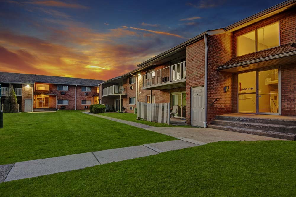 Golf Club Apartments in West Chester, PA - Building Photo