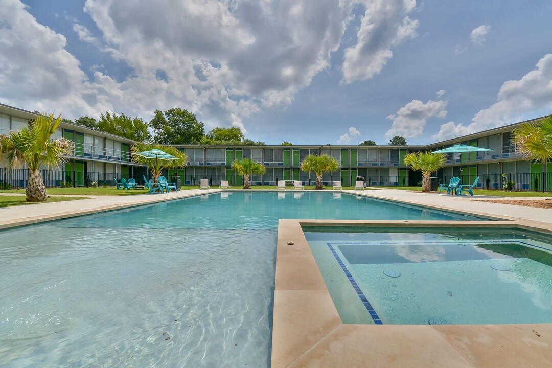 3220 North Apartments in Nacogdoches, TX - Building Photo