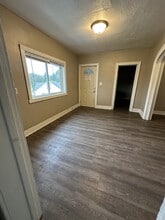 809 Milton Ave in Janesville, WI - Building Photo - Building Photo