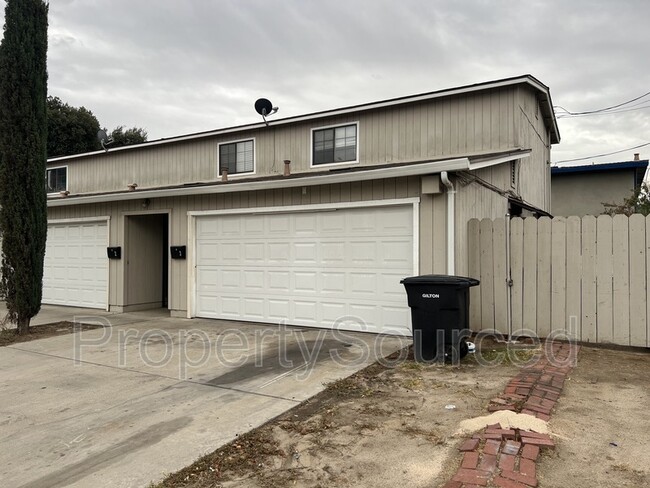 2717 Janna Ave in Modesto, CA - Building Photo - Building Photo