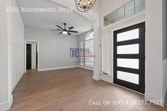 2501 Wagonwheel Dr in Rockwall, TX - Building Photo - Building Photo