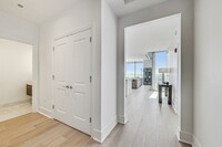 363 E Wacker Dr, Unit 4007 in Chicago, IL - Building Photo - Building Photo