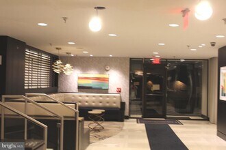 7401 Westlake Terrace in Bethesda, MD - Building Photo - Building Photo