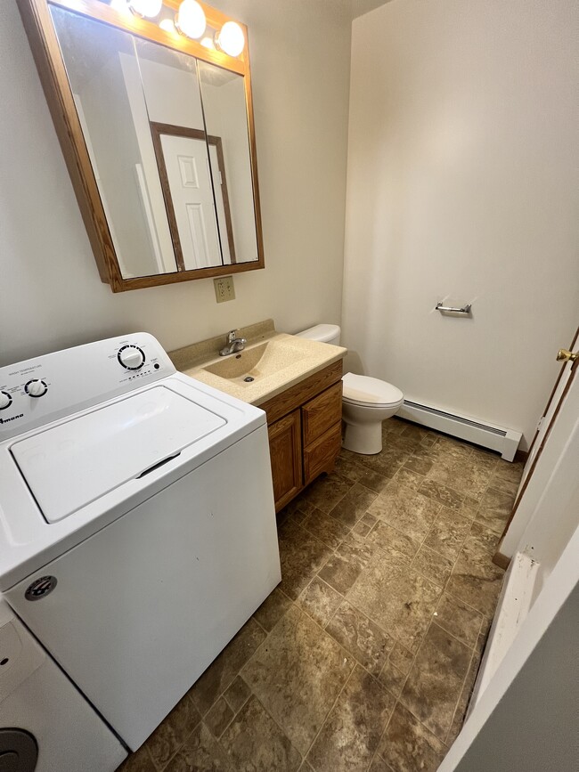 234 Quincy St, Unit Apartment 1