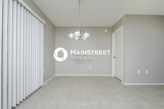 7357 Claries Dr in Sarasota, FL - Building Photo - Building Photo
