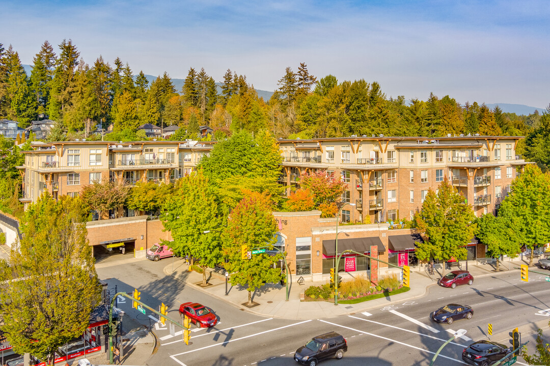 Touchstone in North Vancouver, BC - Building Photo