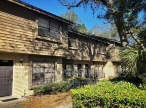 12199 117th St N in Seminole, FL - Building Photo - Building Photo