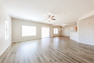 16801 W Statler St in Surprise, AZ - Foto de edificio - Building Photo