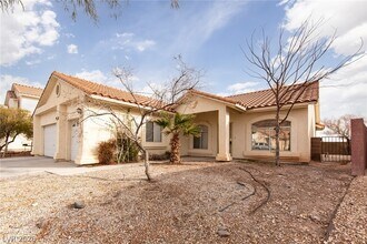 3616 Dove Ln in North Las Vegas, NV - Building Photo - Building Photo
