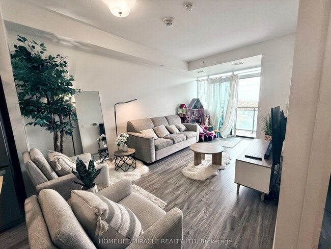 property at 130 King St S