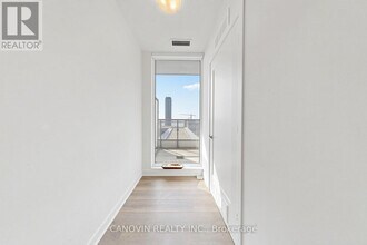 121 Lower Sherbourne St in Toronto, ON - Building Photo - Building Photo