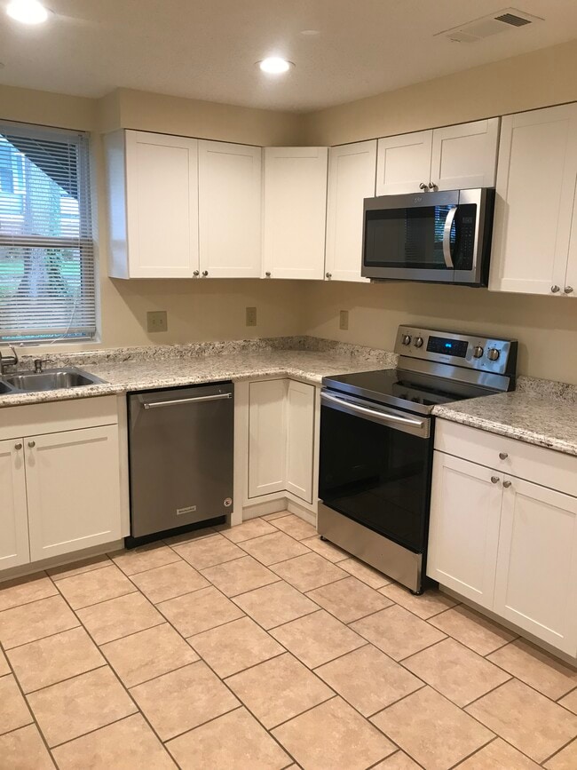 201 W Locust St, Unit 201 West Locust Street, Unit 201 West Locust Street