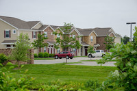 Prairie Grass at Jordan Creek in West Des Moines, IA - Building Photo - Building Photo