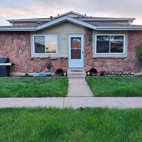 3354 S Flower St, Unit 52 in Lakewood, CO - Building Photo