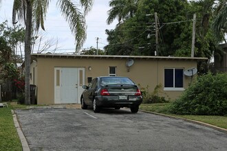 401-413 53rd St in West Palm Beach, FL - Building Photo - Building Photo